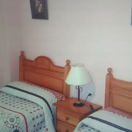 Alameda Πανσιόν