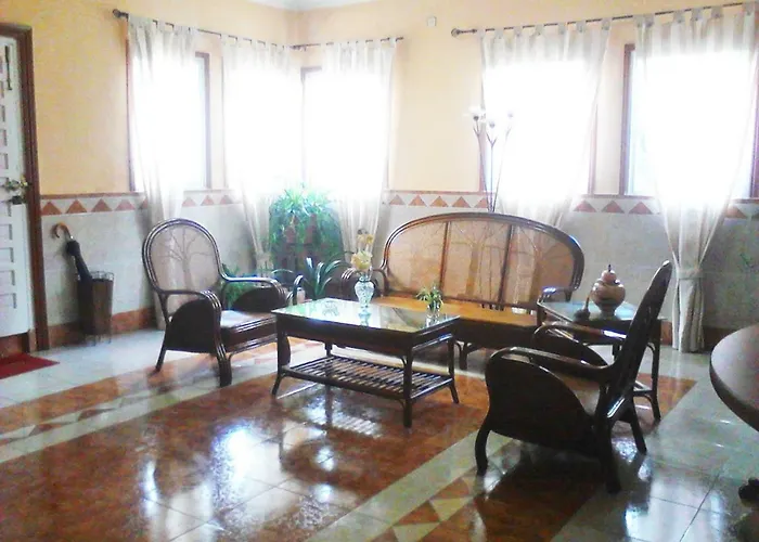 Alameda Πανσιόν Μέριδα